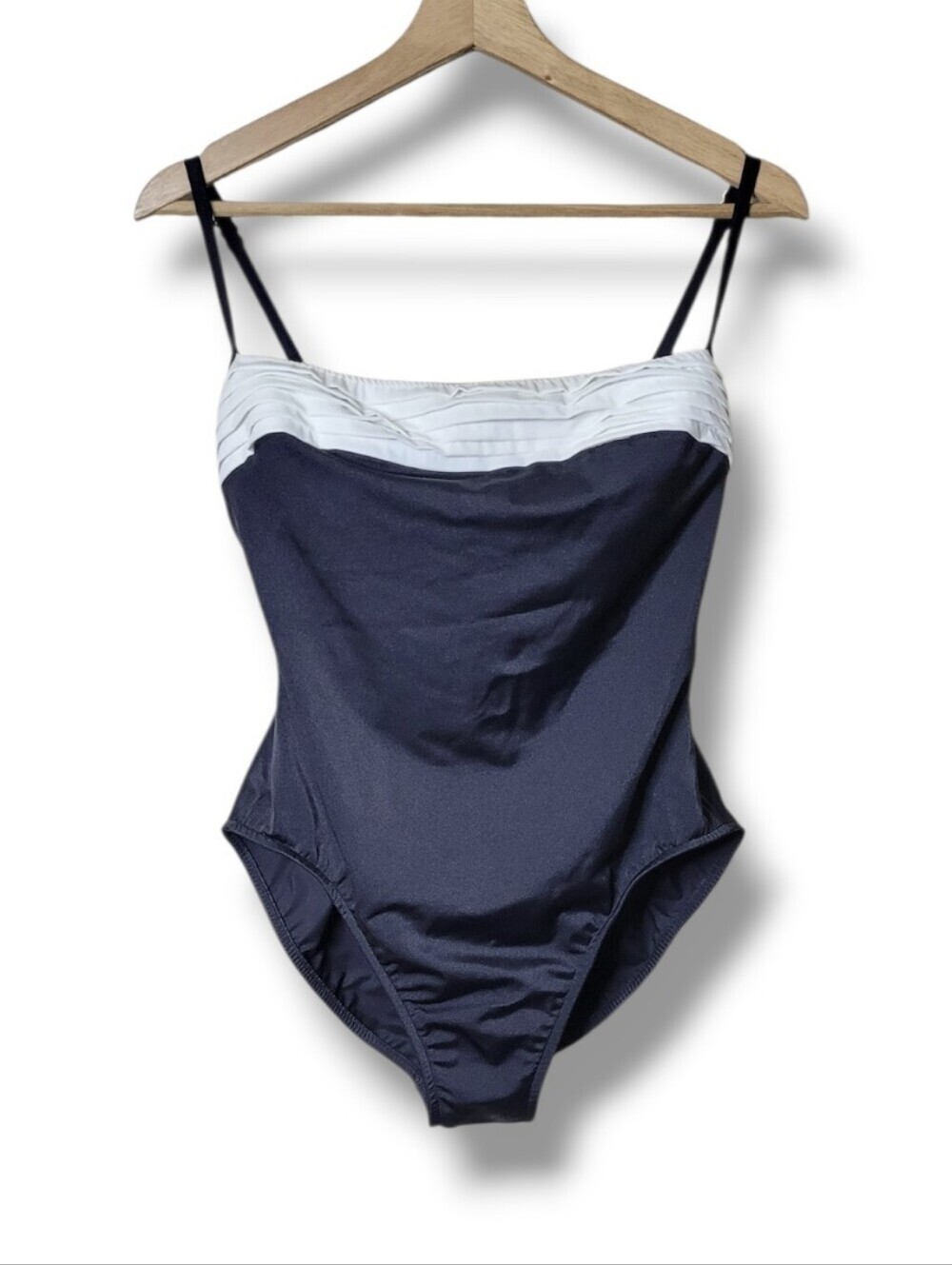 NWT Miraclesuit One Piece Swimsuit • Size 16 Talbots